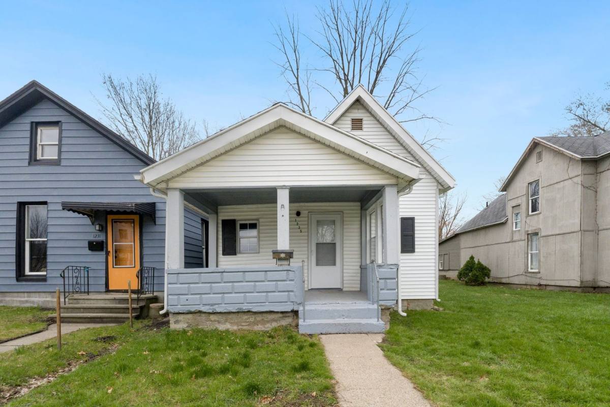House for rent at 1235 Elm St, Fort Wayne, IN 46808