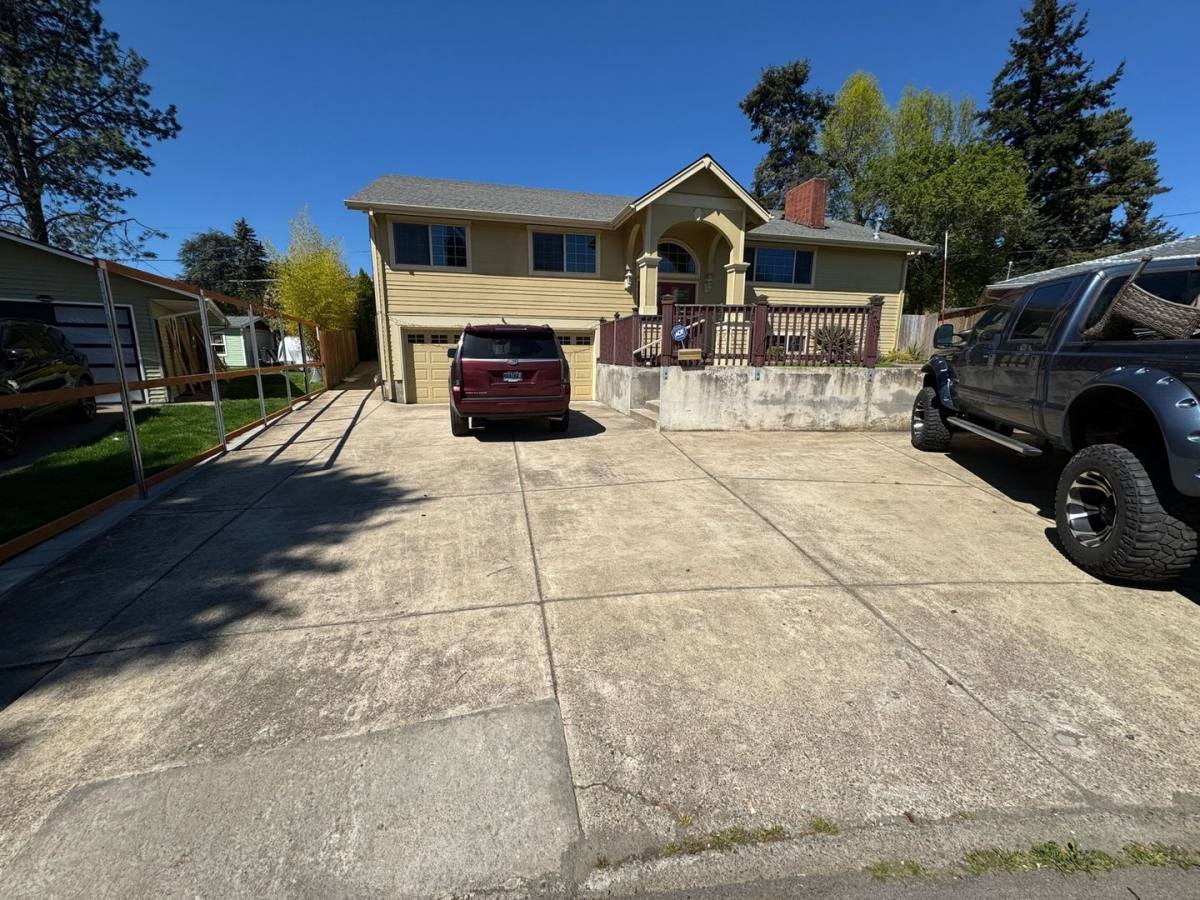 House for rent at 13510 SW Driftwood Place, Beaverton, OR 97005