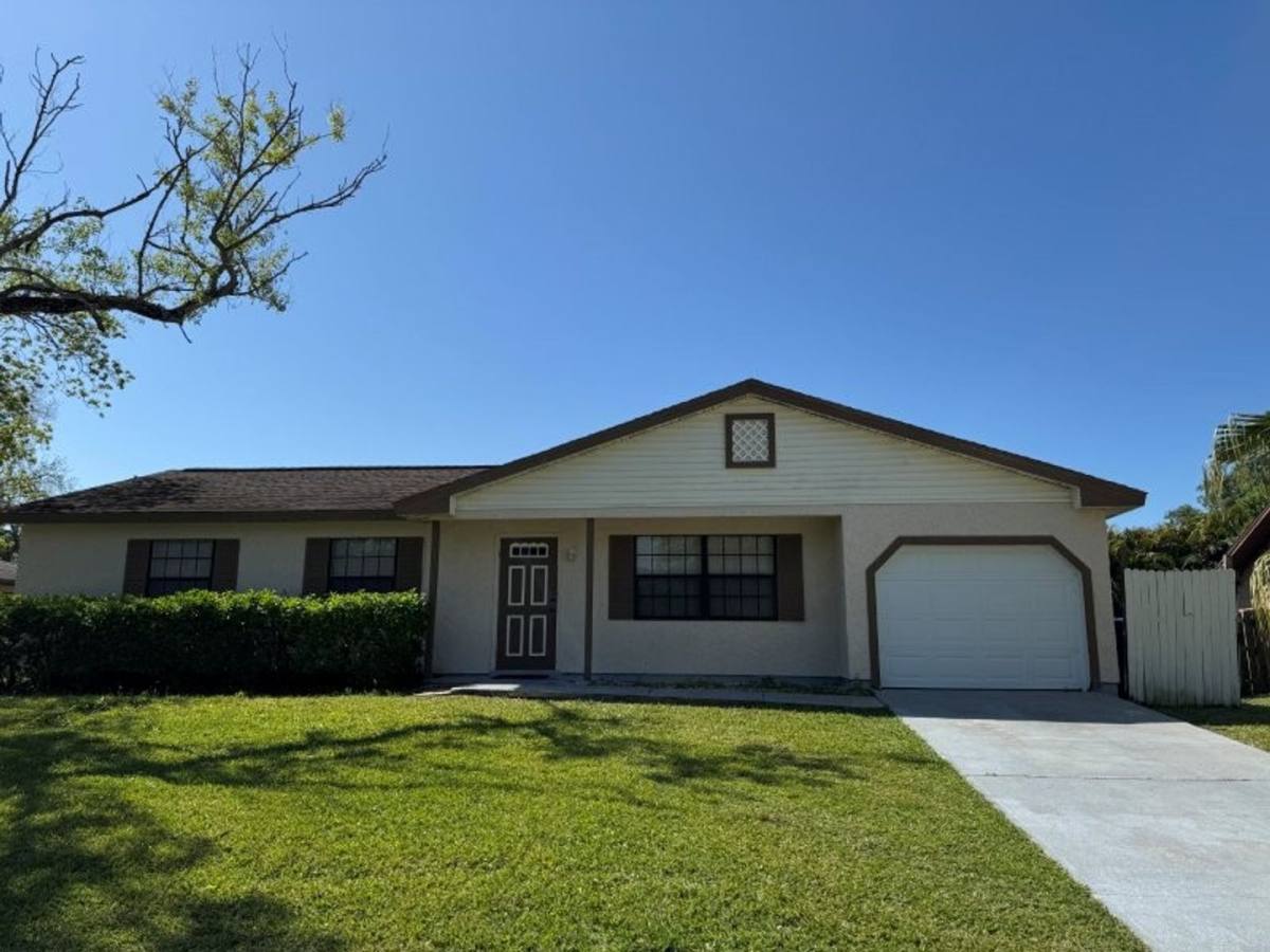 House for rent at 1370 Vater Ave NW, Palm Bay, FL 32907