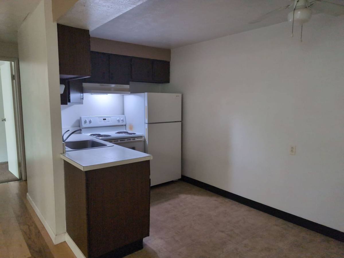 Apartment for rent at 2785 Queen City Ave, Cincinnati, OH 45238