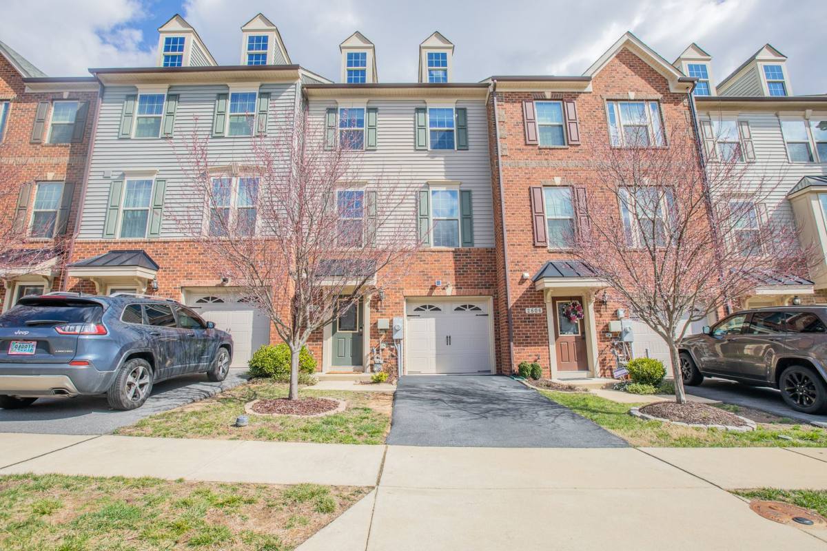 Townhouse for rent at 2608 Fiat Dr, Hanover, MD 21076