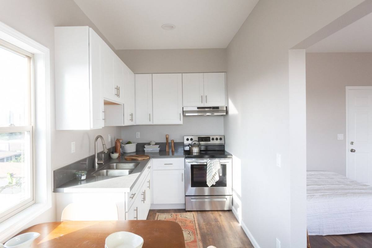 Apartment for rent at 337 N Benton Way, Los Angeles, CA 90026