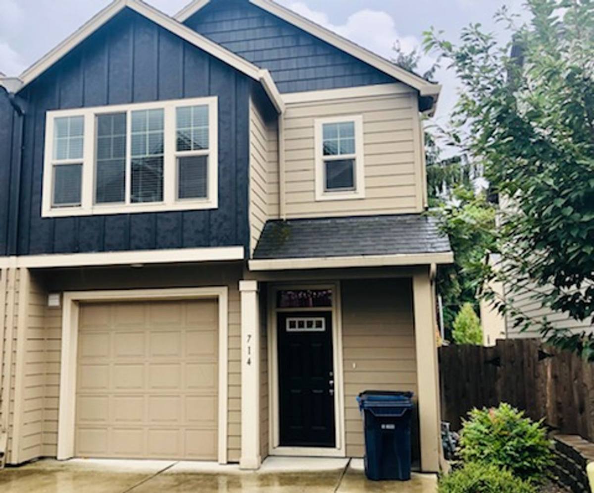 Townhouse for rent at 710 NW 7th Ave, Camas, WA 98607