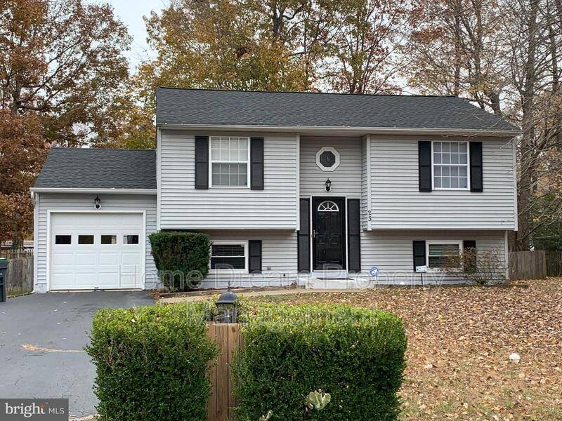 23 Saint Albans Blvd, Stafford, VA 22556