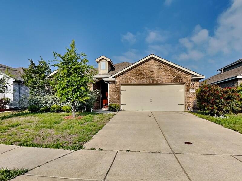 House for rent at 2125 Johnson City Ave, Forney, TX 75126