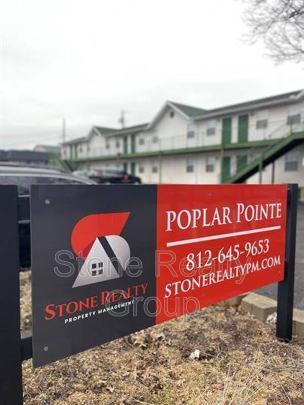 Apartment for rent at 820 Poplar St #6, Terre Haute, IN 47807