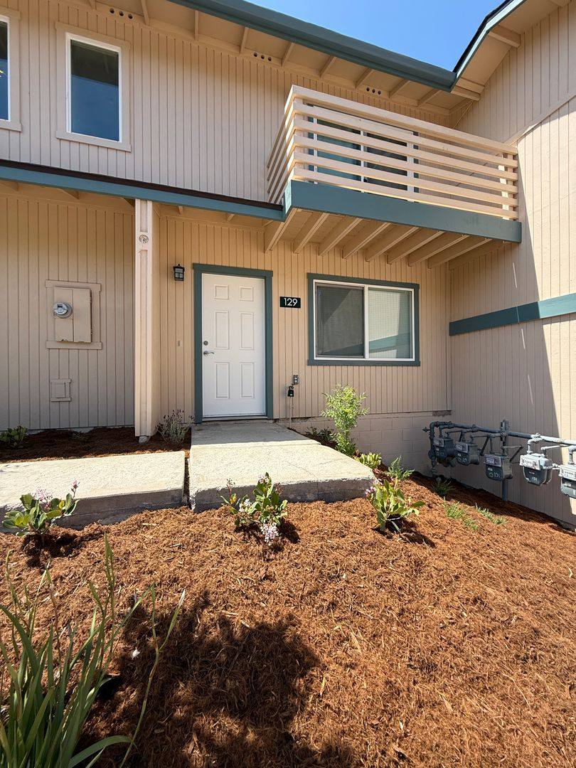 Condo for rent at 129 Olive St, Paso Robles, CA 93446