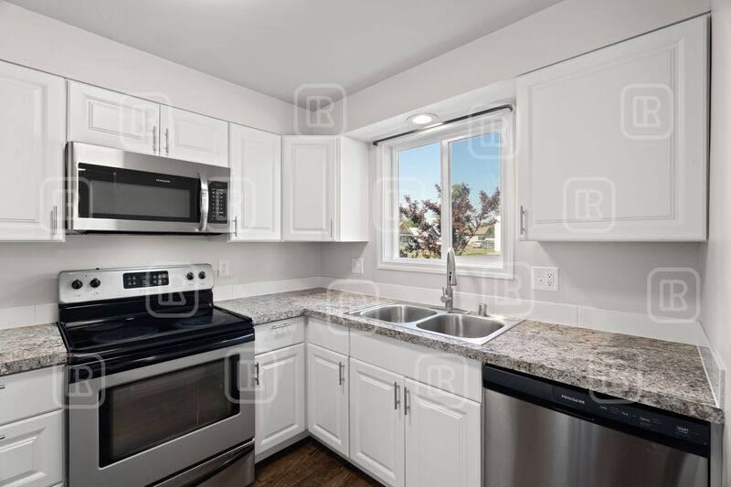 Townhouse for rent at 2005 E Desmet Ave #1, Spokane, WA 99202