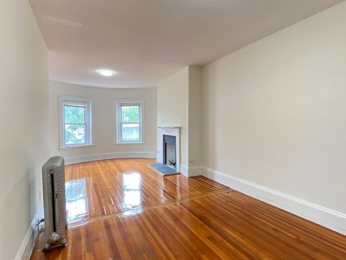 House for rent at 99 Brighton Ave #2B, Allston, MA 02134