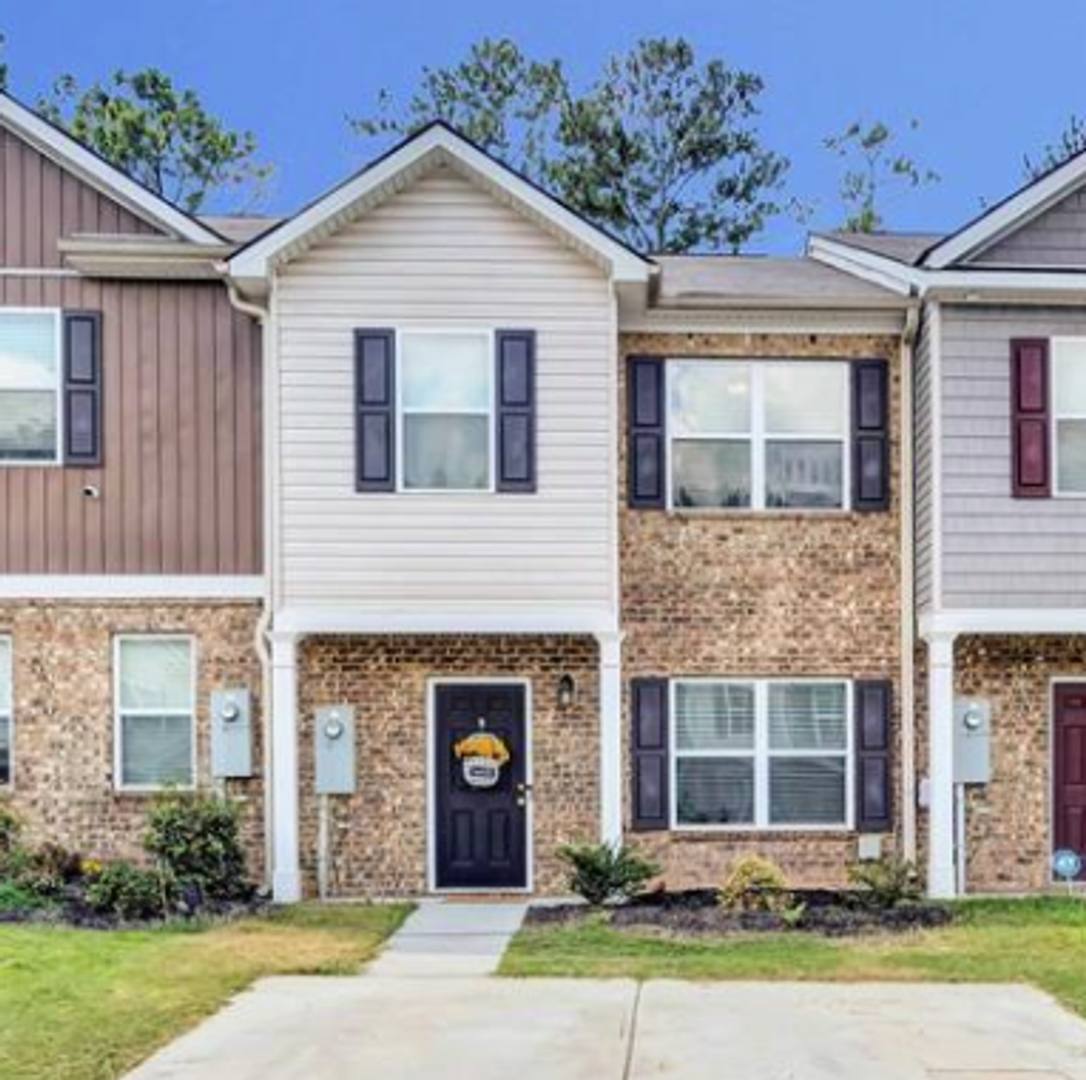 House for rent at 6125 Oakley Rd, Union City, GA 30291