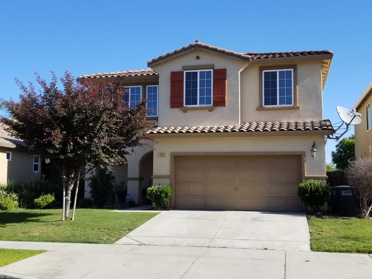 House for rent at 755 Chandon Dr, Merced, CA 95348