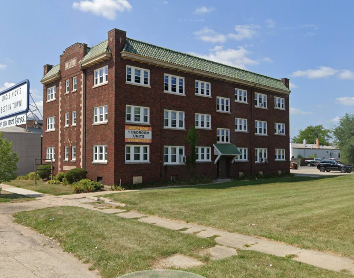 Apartment for rent at 222 N 5th St, Rockford, IL 61107