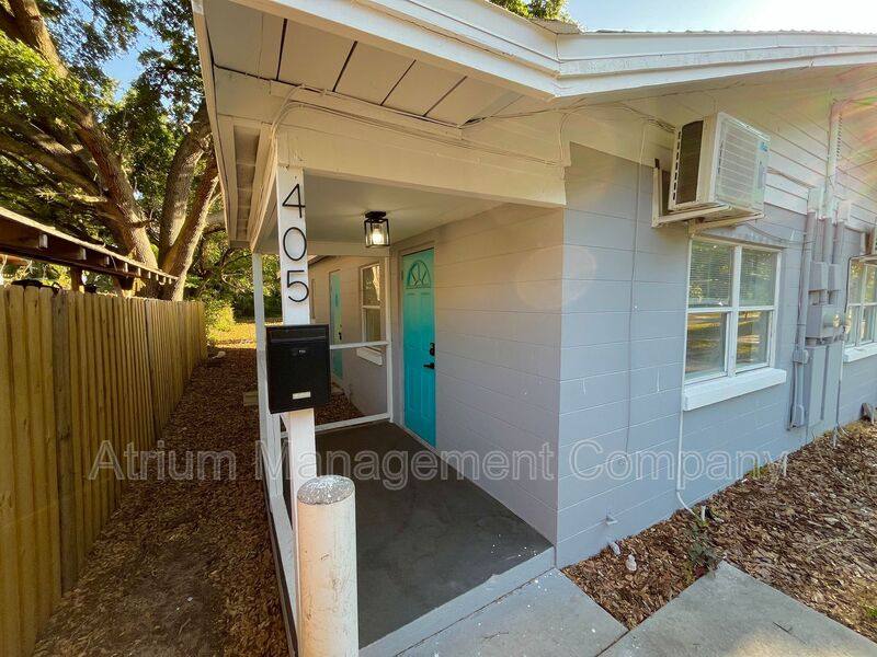 House for rent at 405 NE Ave #M, Winter Haven, FL 33881