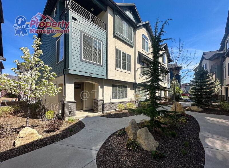 Townhouse for rent at 3335 E Exacta Lane, Boise, ID 83716