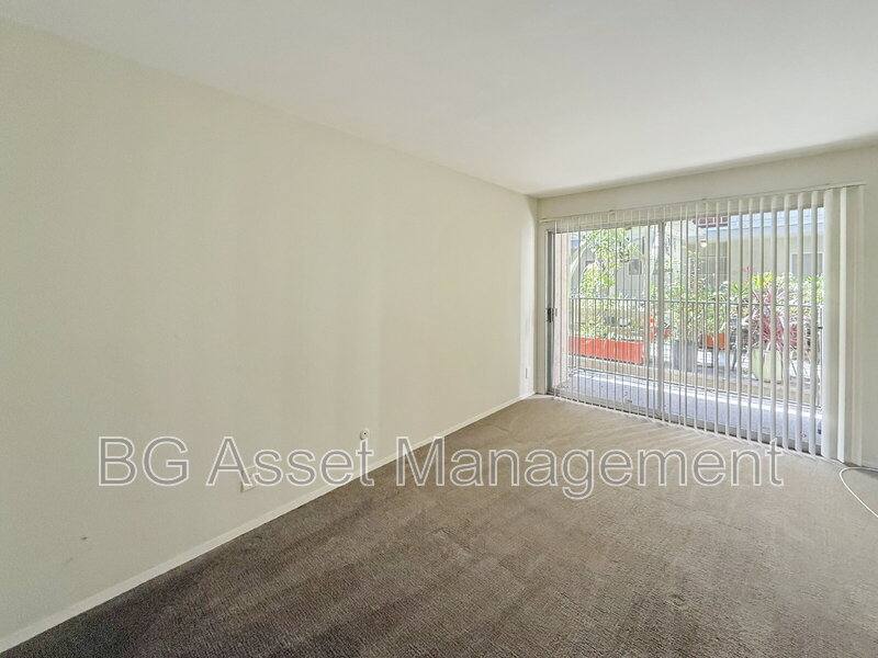 Apartment for rent at 3600 Dimond Ave #103, Oakland, CA 94602