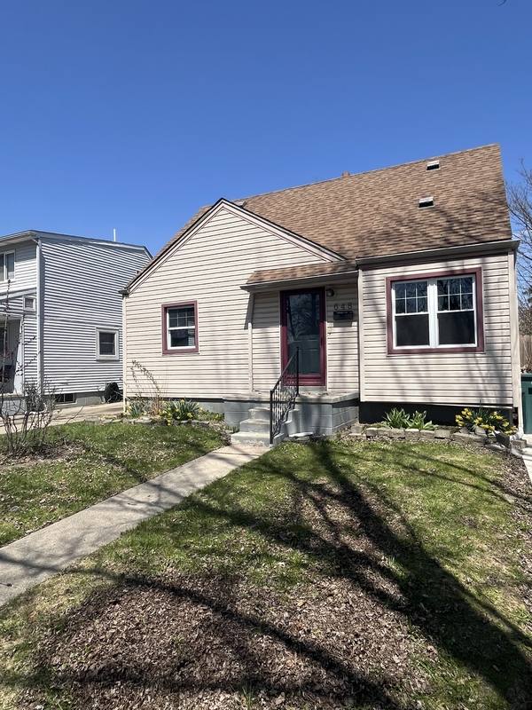 House for rent at 648 Cleveland Ave, Lincoln Park, MI 48146