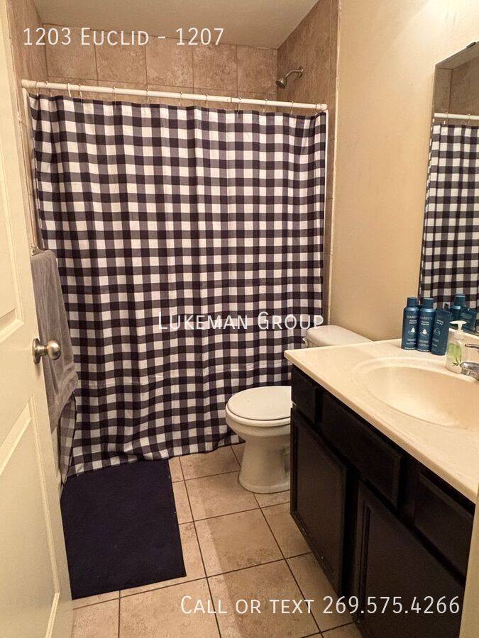 Townhouse for rent at 1203 Euclid #1207, Kalamazoo, MI 49006