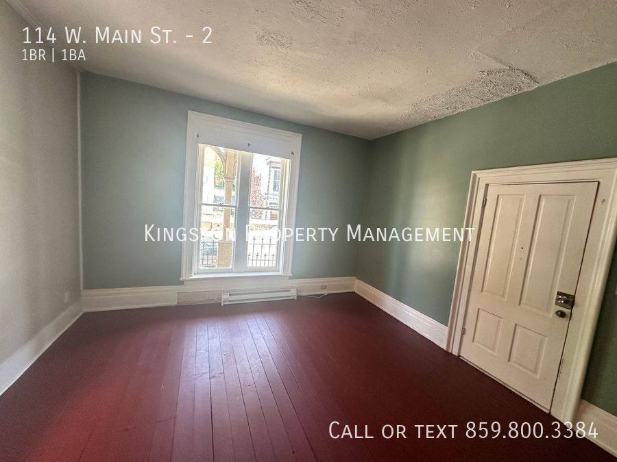 Apartment for rent at 114 W Main St #2, Carlisle, KY 40311