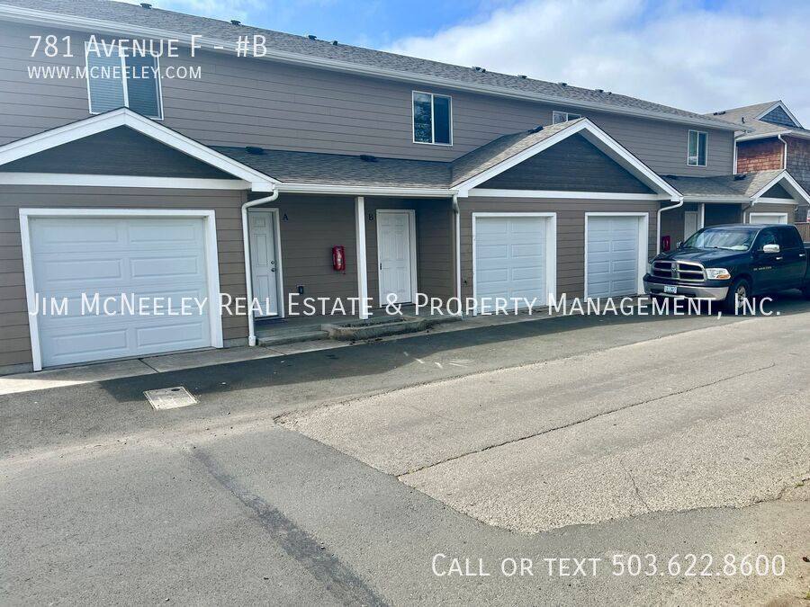 Apartment for rent at 781 Ave F #B, Seaside, OR 97138