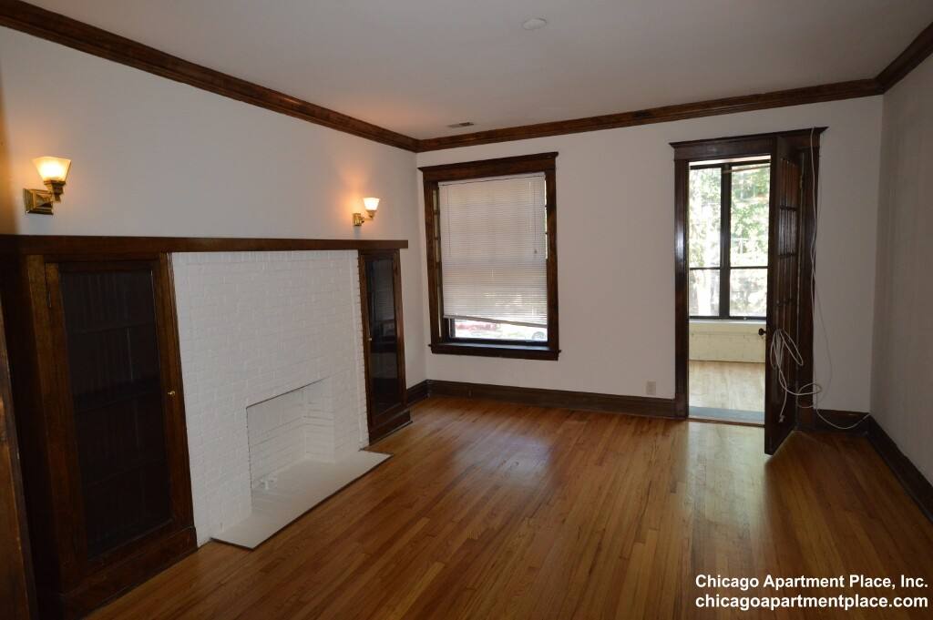 Apartment for rent at 3711 N Fremont St #1, Chicago, IL 60613