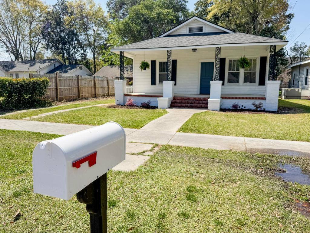 House for rent at 109 Winston St, Florence, SC 29501