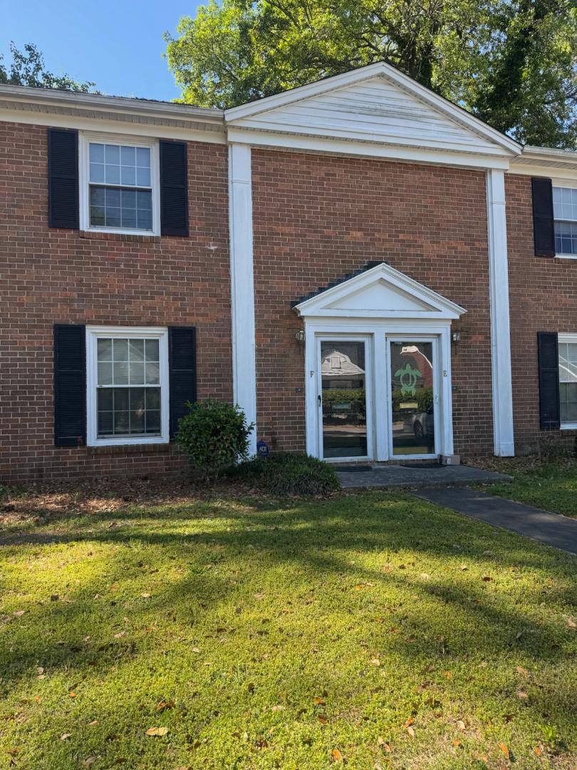 Townhouse for rent at 706-E Edisto Dr Florence #F, Florence, SC 29501