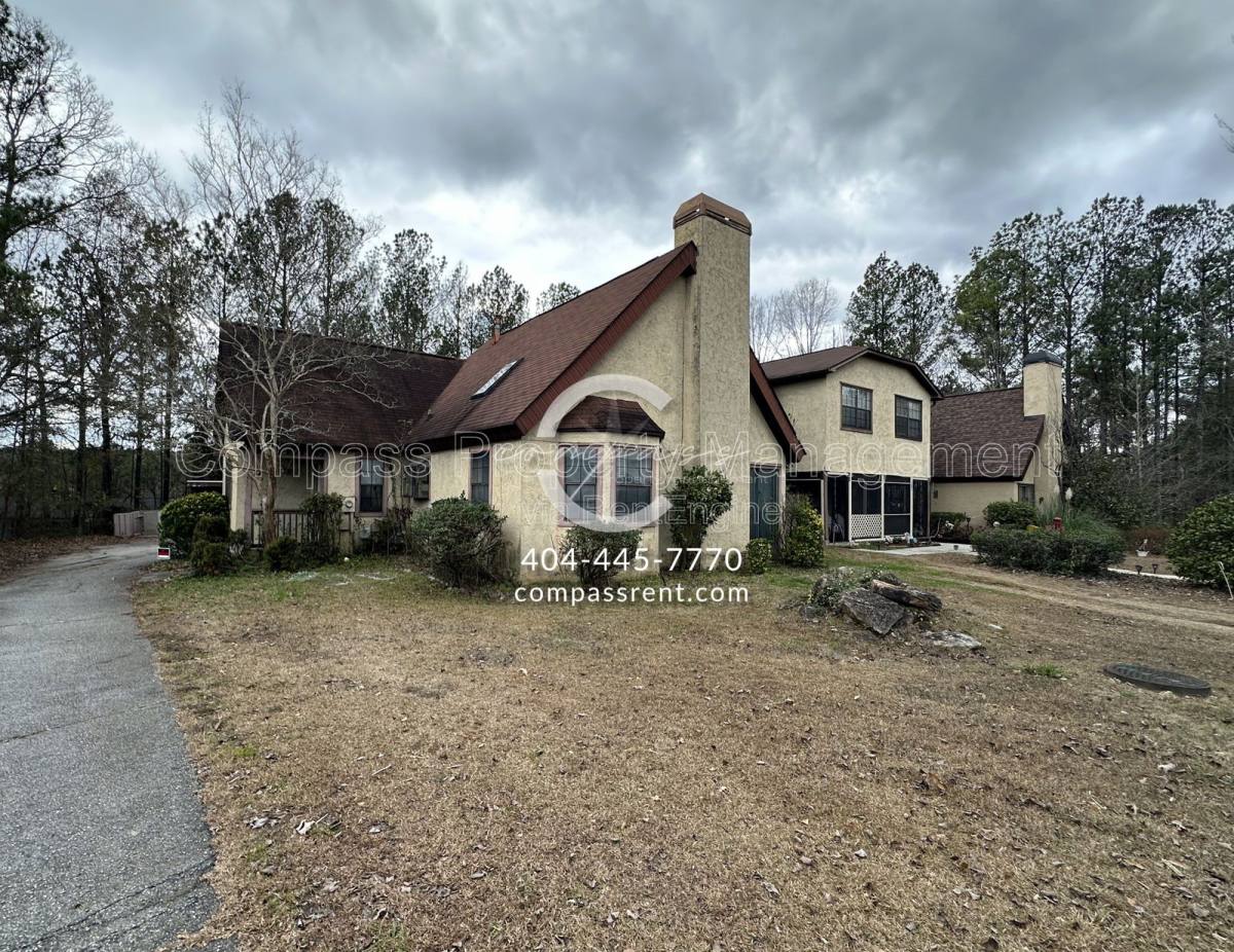 Townhouse for rent at 820 Boston Common, Atlanta, GA 30349