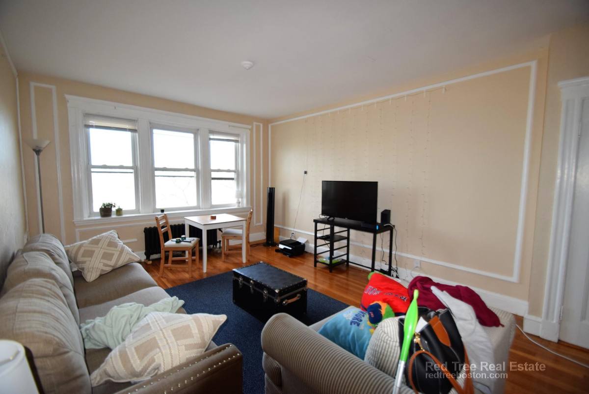 Apartment for rent at 2001 Commonwealth Ave #16, Brighton, MA 02135