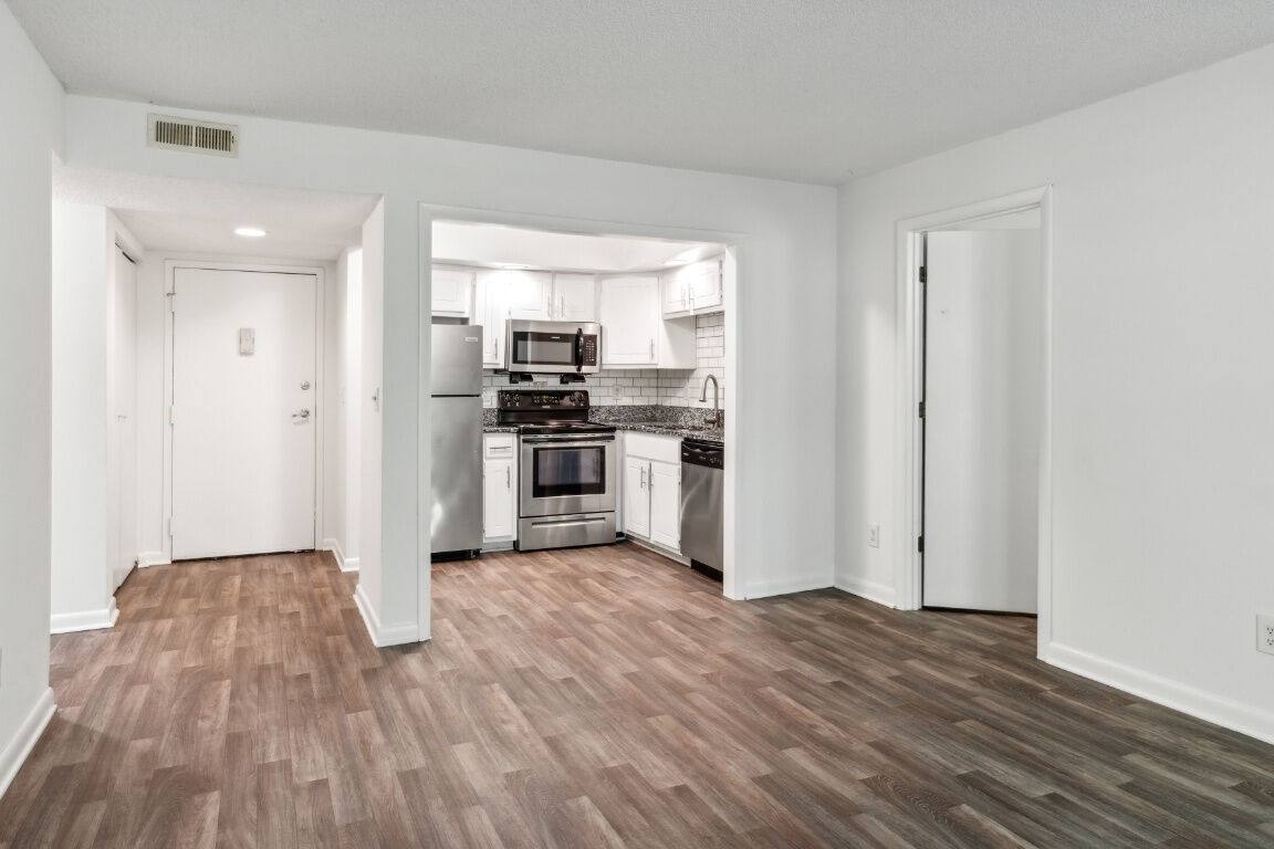 Apartment for rent at The Grove at Hickory Valley, 1521 Hickory Valley Rd, Chattanooga, TN 37421
