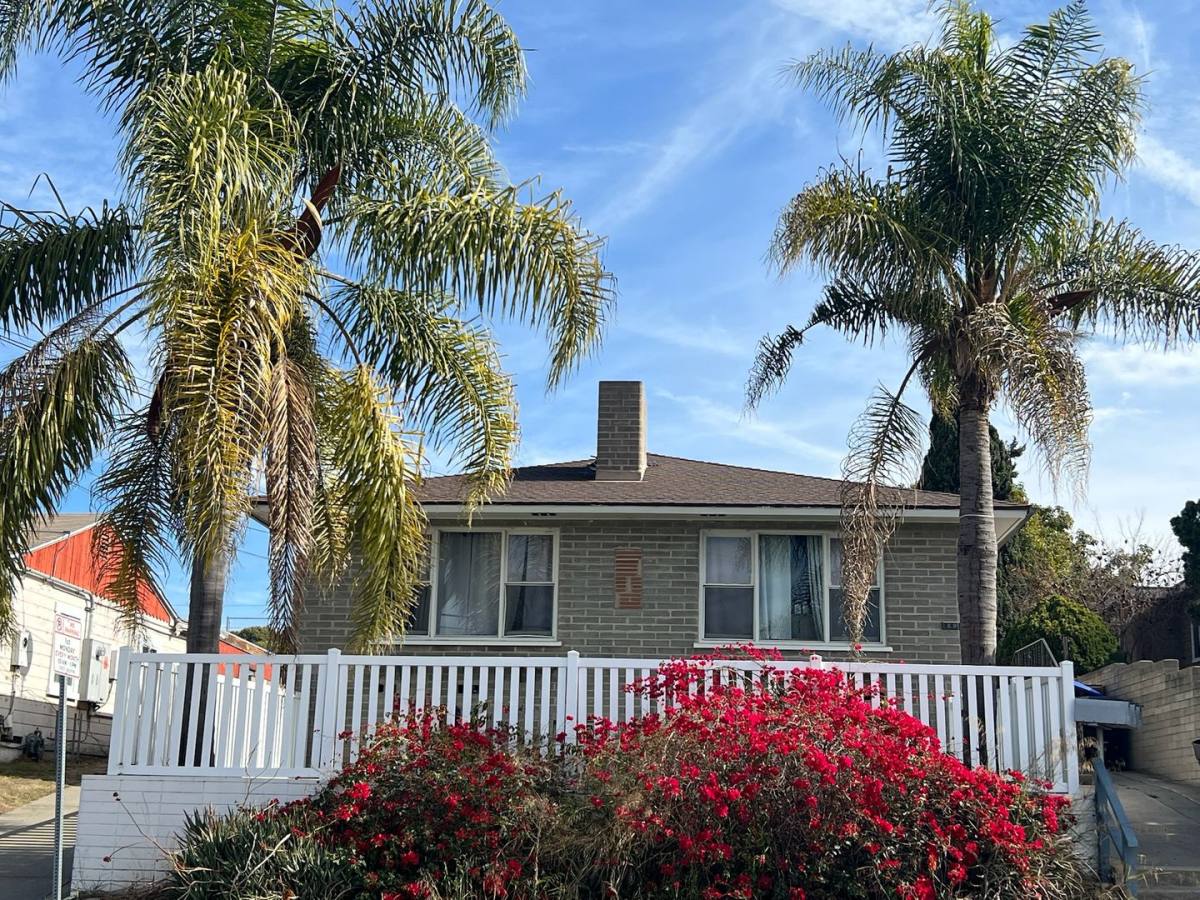 House for rent at 947 Hanover St, San Diego, CA 92114