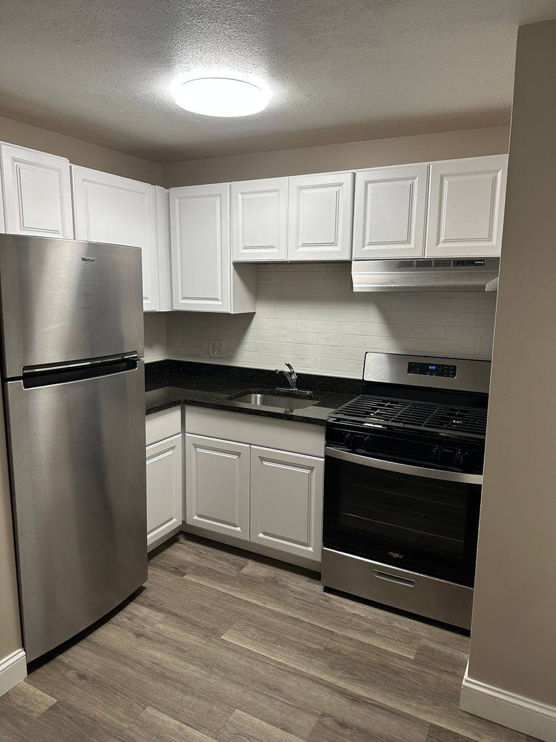 Apartment for rent at 6 Henry Terrace, Worcester, MA 01607