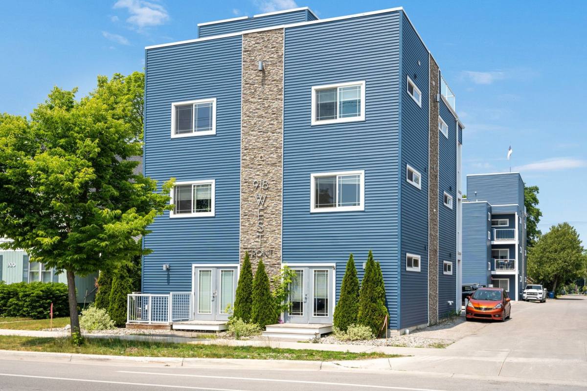 Apartment for rent at 918 W Front St, Traverse City, MI 49684