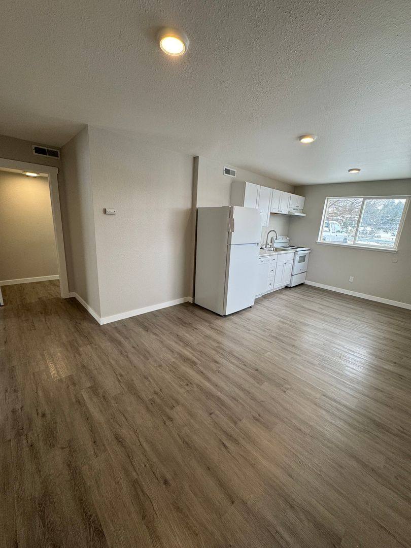 Apartment for rent at 375 NE Terre View Dr, Pullman, WA 99163