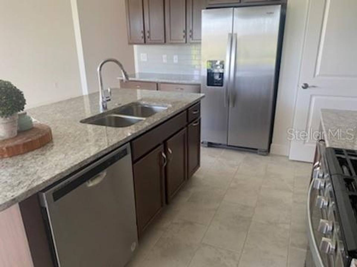 House for rent at 2543 Yellow Brick Rd, Saint Cloud, FL 34772
