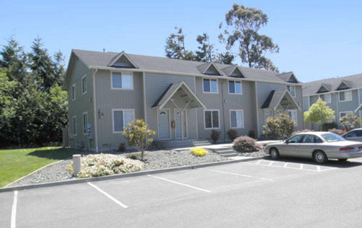 Apartment for rent at 1830 Sandpiper Lane, McKinleyville, CA 95519