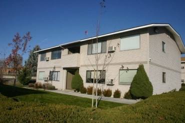 Apartment for rent at 611 N Baker St, East Wenatchee, WA 98802