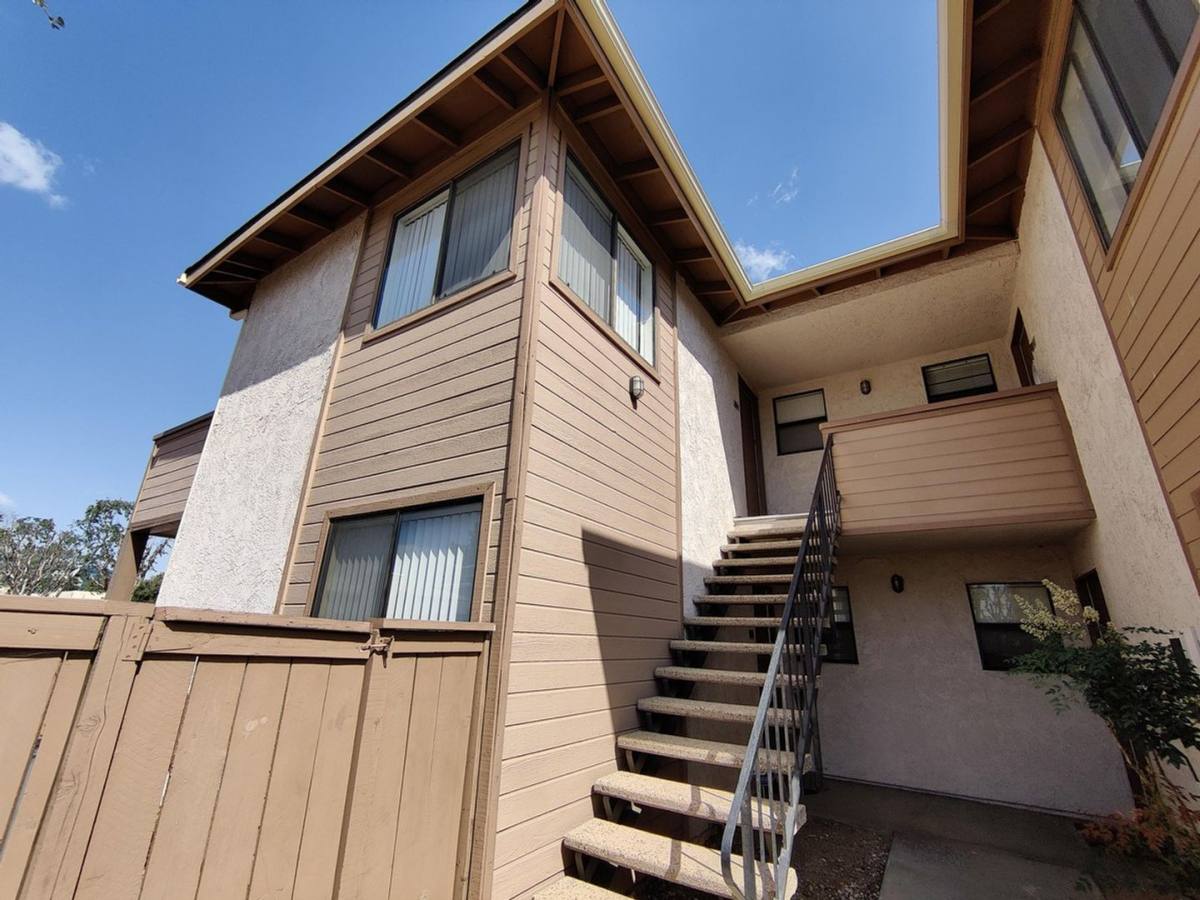 Condo for rent at 1327 Massachusetts Ave, Riverside, CA 92507