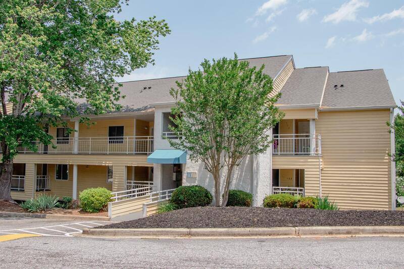Apartment for rent at 103 Northlake Dr, Anderson, SC 29625