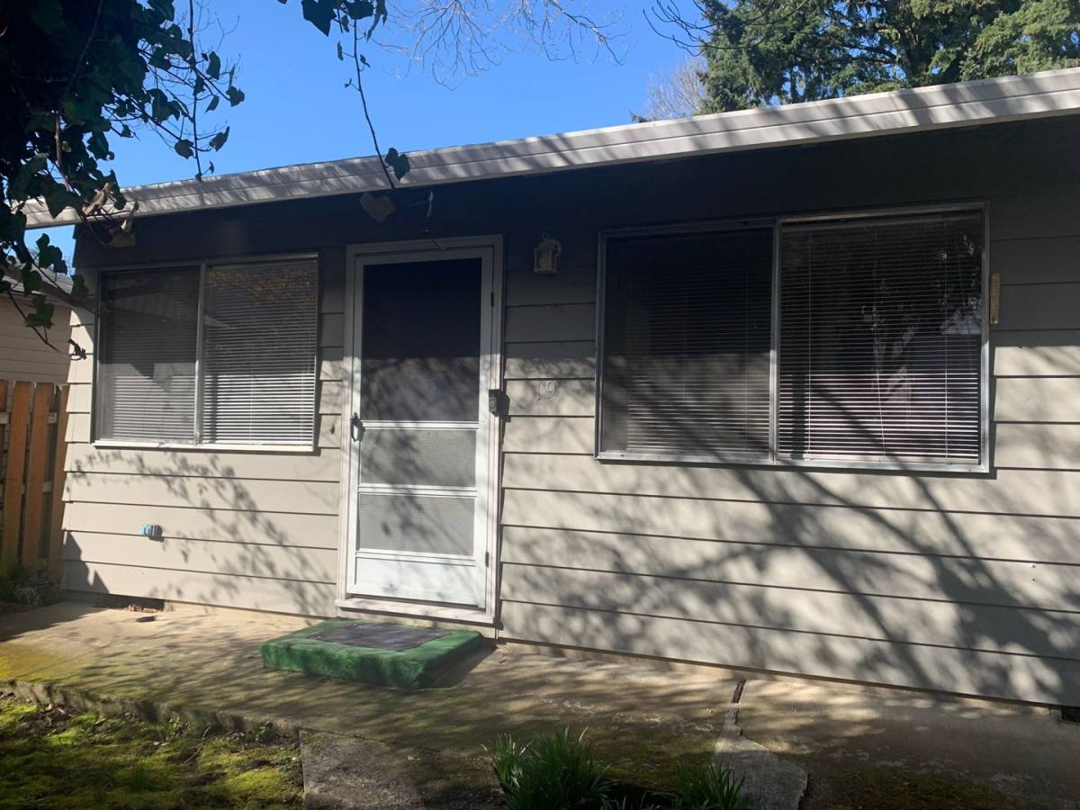 Apartment for rent at 232 NE 3rd, Hillsboro, OR 97124