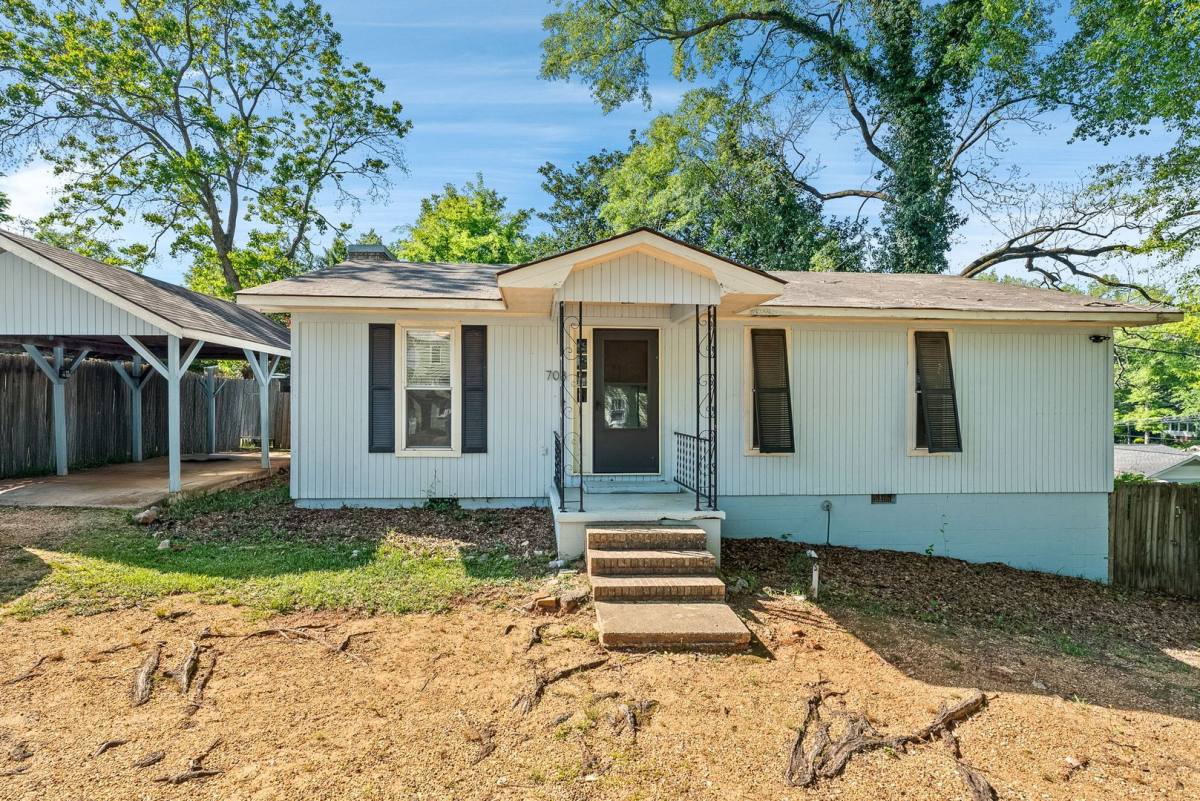House for rent at 708 Ingram Court, Opelika, AL 36801