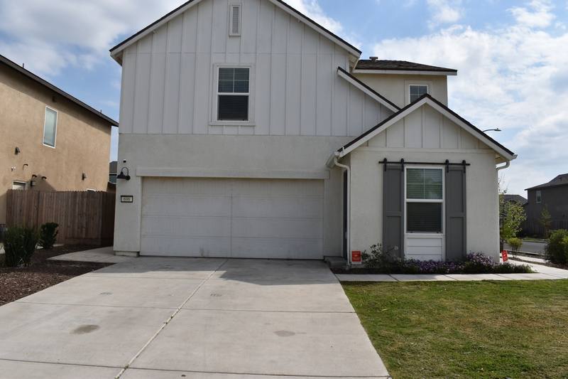 House for rent at 698 Jessie Dr, Merced, CA 95348