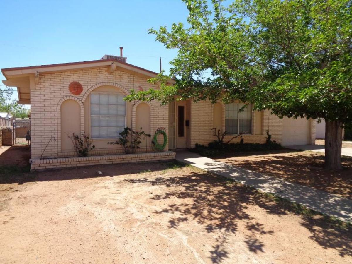 House for rent at 4928 Crenshaw Dr, El Paso, TX 79924
