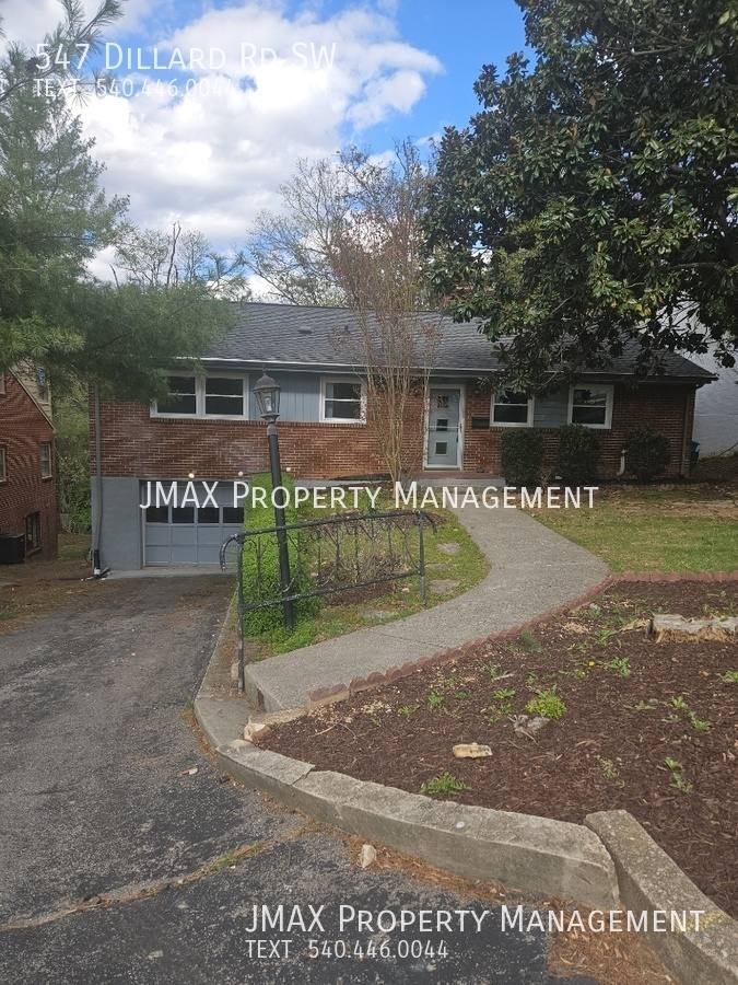 House for rent at 547 Dillard Rd SW, Roanoke, VA 24014