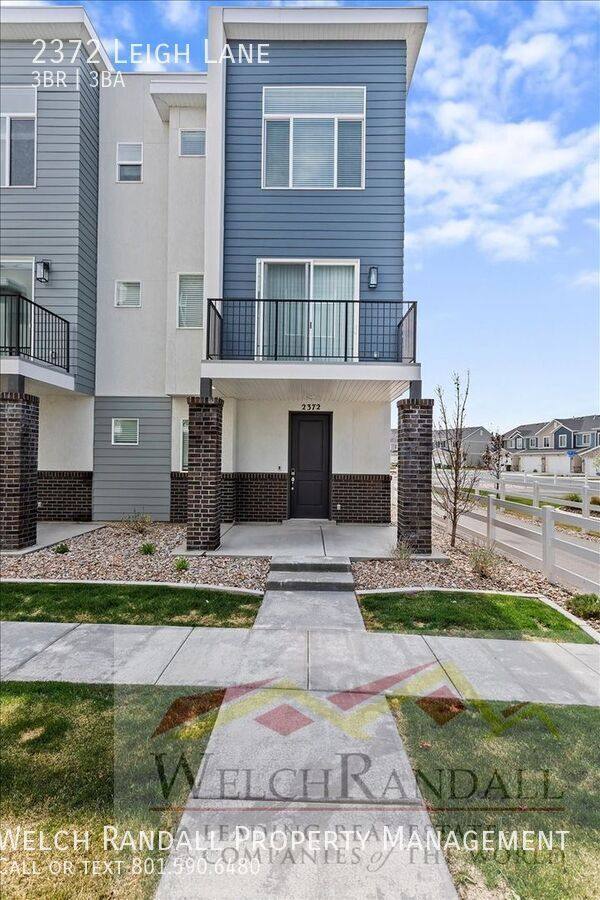 Townhouse for rent at 2372 Leigh Lane, Ogden, UT 84401
