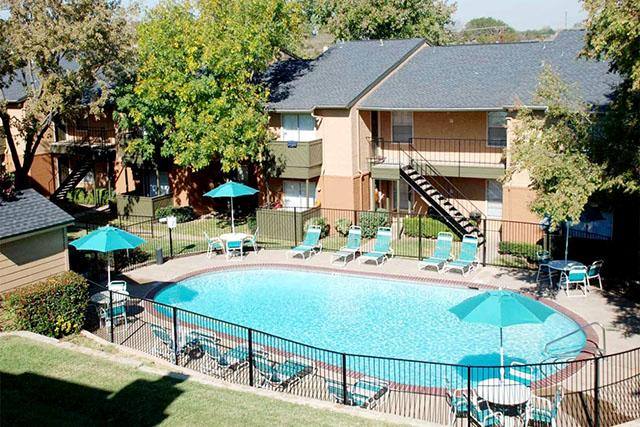 Apartment for rent at 2500 Central Dr, Bedford, TX 76021