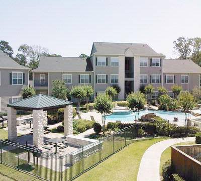 Apartment for rent at 10770 Bareley Lane, Houston, TX 77070
