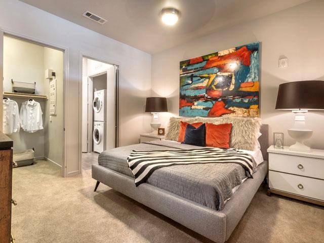 Apartment for rent at 3030 Elizabeth St, Dallas, TX 75204