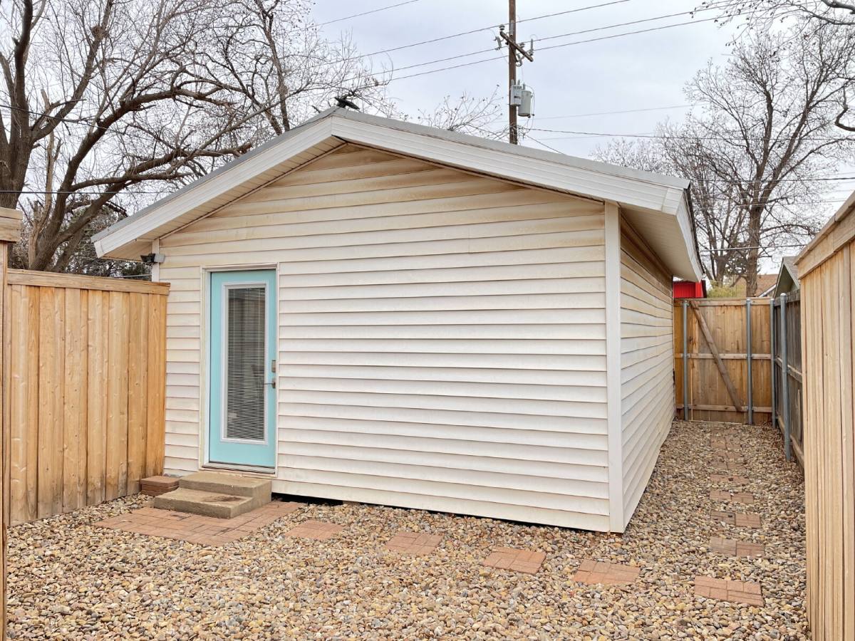 Townhouse for rent at 2706 22nd St, Lubbock, TX 79410