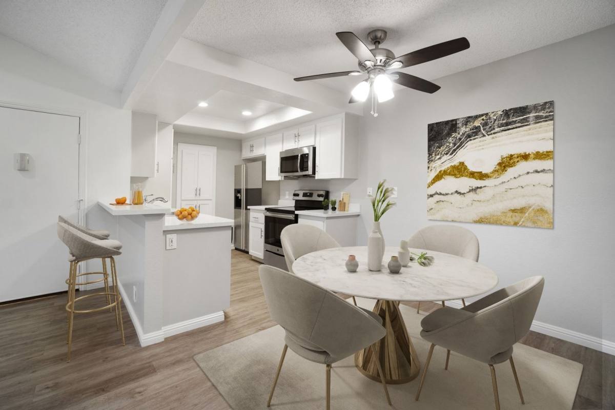 Apartment for rent at 20702 El Toro Rd, Lake Forest, CA 92630