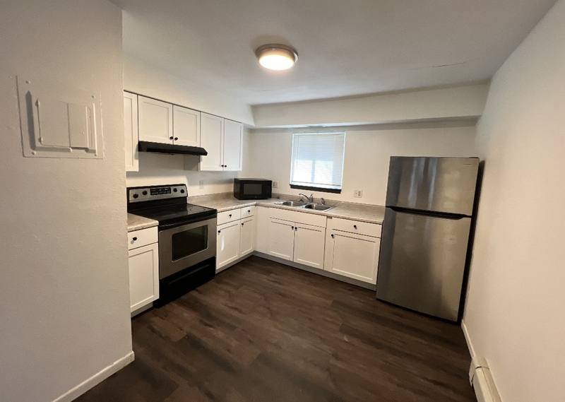 Apartment for rent at 1130 S 12th St #2, Marion, IA 52302